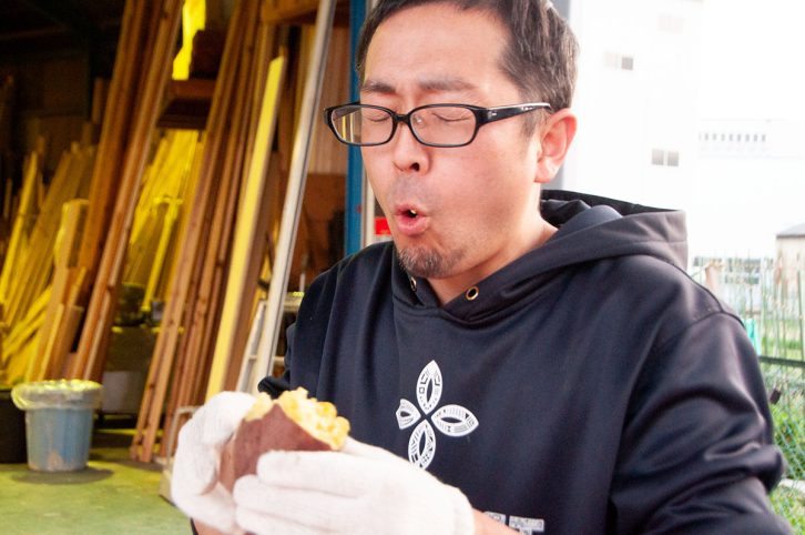 サウナでおいしい焼き芋が作れる? ホクホクに仕上がる意外な方法を発見!(後編)